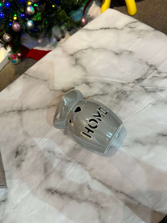 Grey Home Wax Burner – Warmth, Style, and Comfort